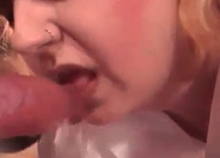 Sweet blowjob action with a doggy