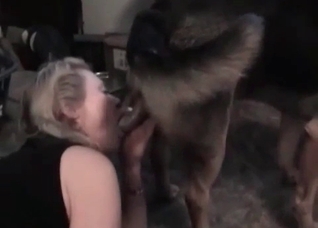 Blonde is sucking her doggy ass